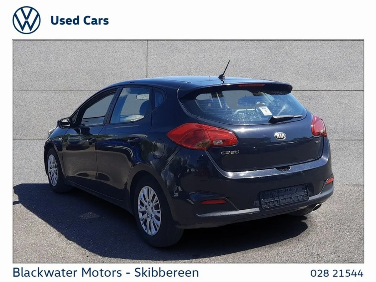 Kia Ceed 1.4 Crdi 1 5DR - Image 4