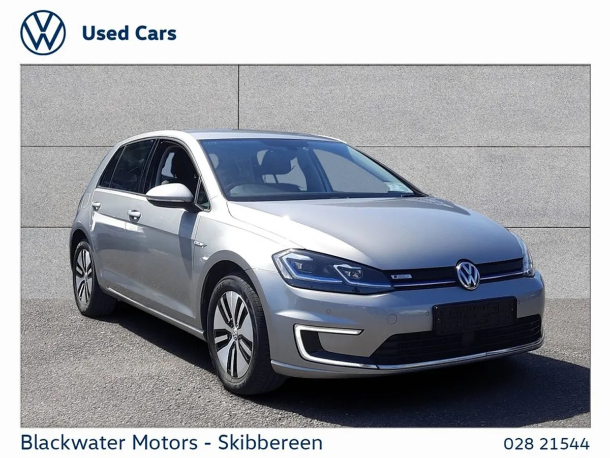 Volkswagen Golf E1F 136BHP Comfortline With Rearv - Image 1