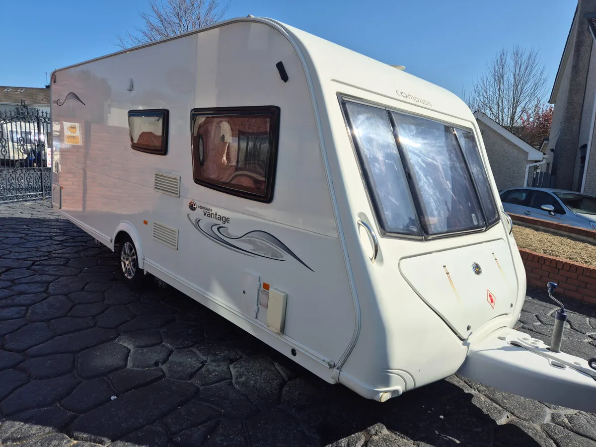 2012 Fixed Bed  Compass Vantage  540 Motor Movers - Image 2