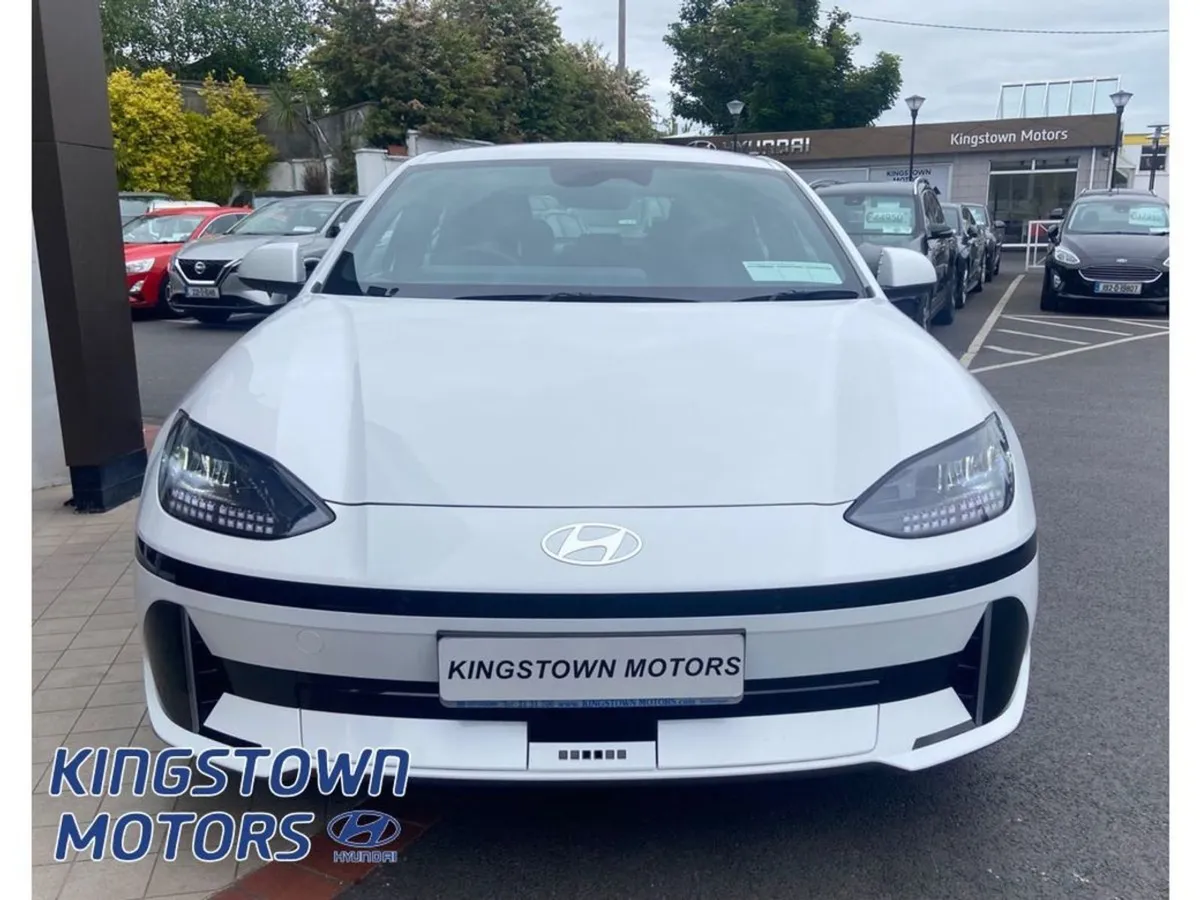 Hyundai Ioniq 6 Signature 53kwh 5DR AUT - Image 2