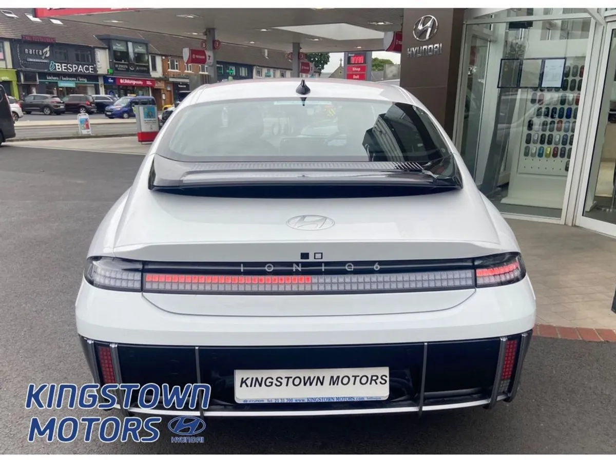 Hyundai Ioniq 6 Signature 53kwh 5DR AUT - Image 4