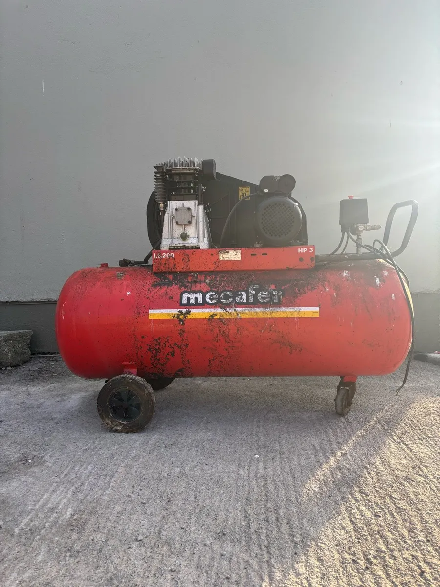 McCafer Air Compressor – Spares or Repair - Image 1