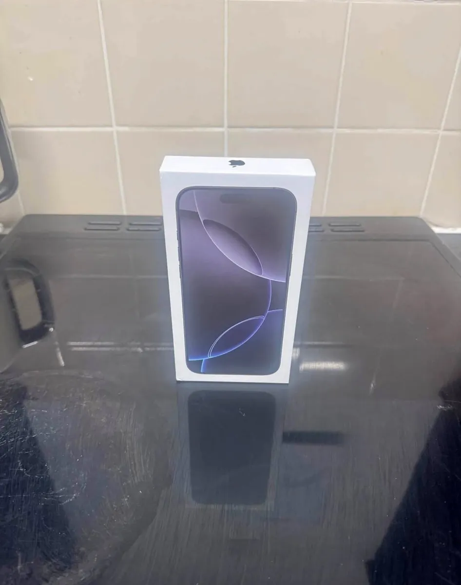 Iphone 16 Pro Max - Image 1