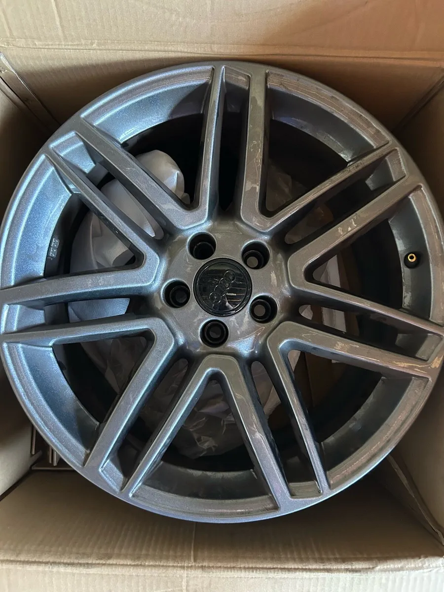 Audi 19” Alloy Wheels - Image 4