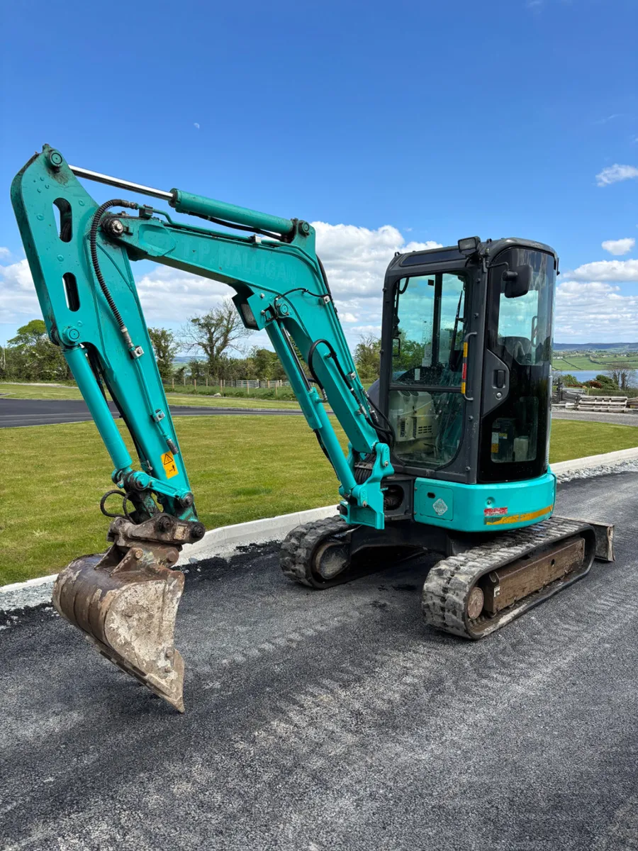 2020 Kobelco SK 28R -6E Track Excavator - Image 2
