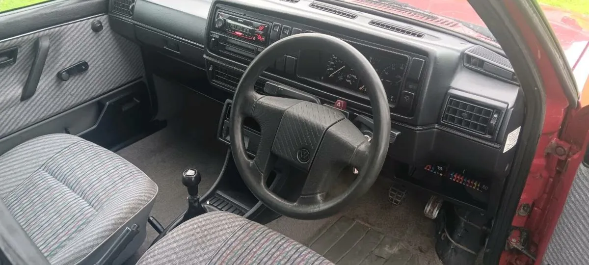 Vw jetta 1.6d - Image 4