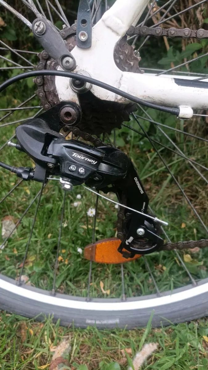 Gents hybrid bicycle - Image 3