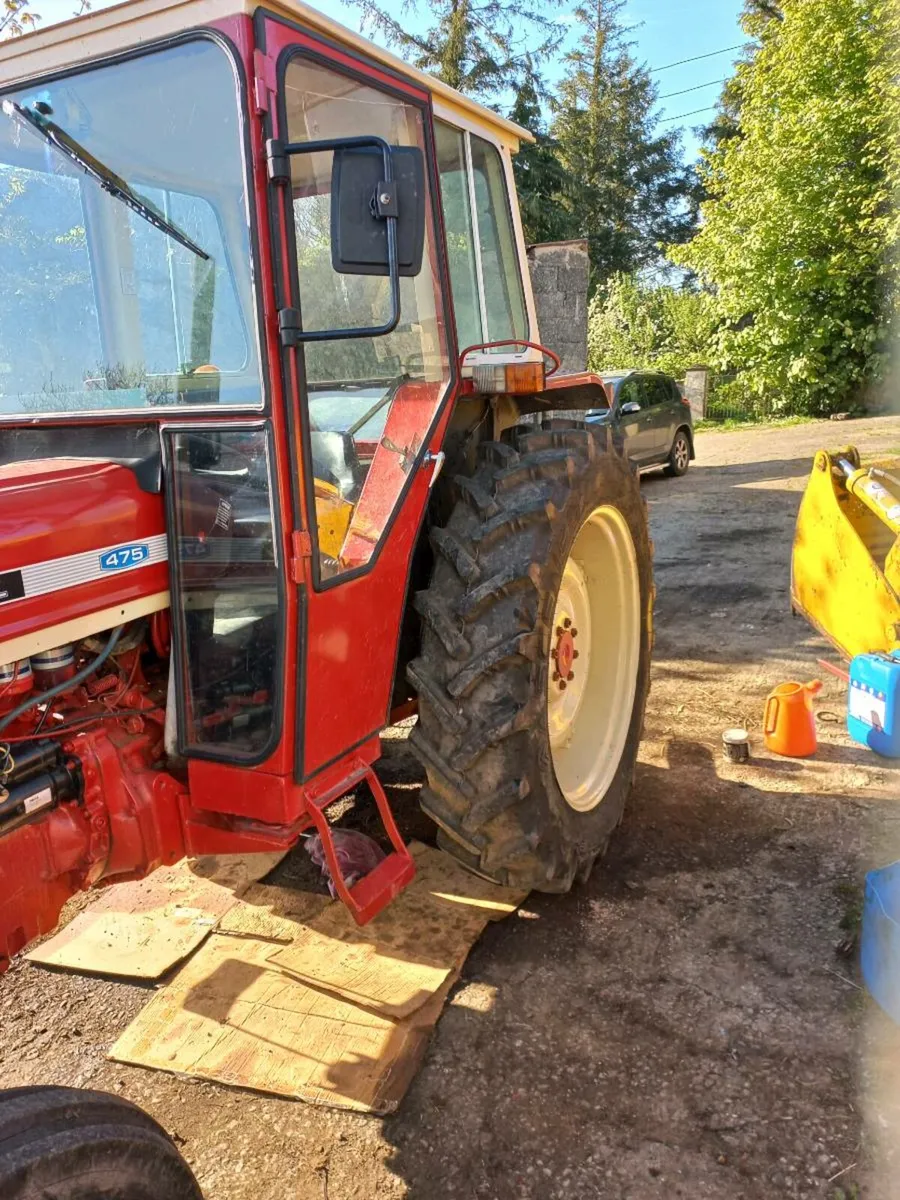 Tractor - Image 4