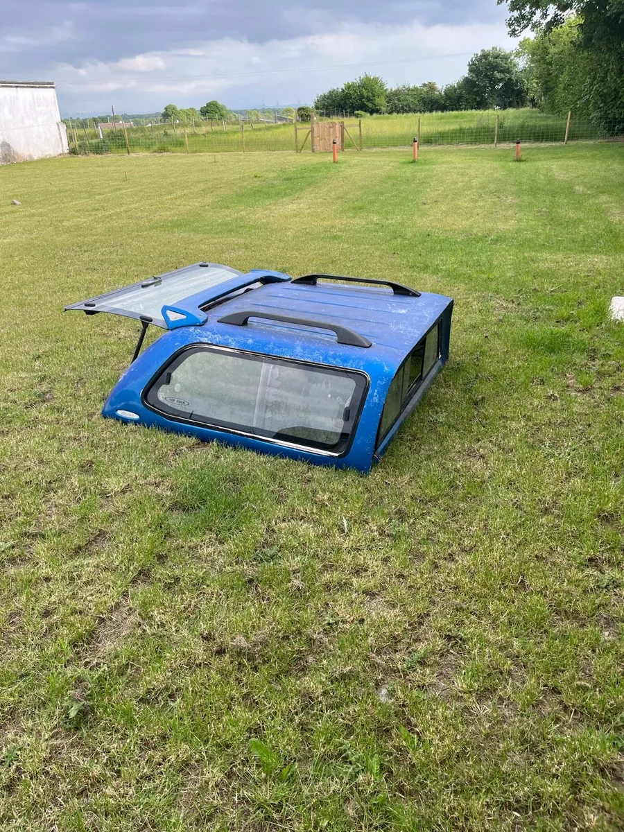 Hilux Canopy Top Fibre S plus - Image 4