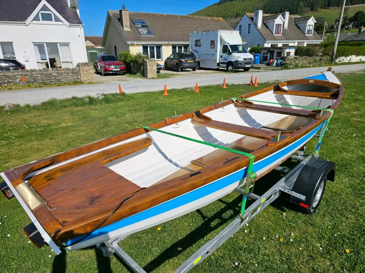 19ft Sheelin Boat incl Galvanised Trailer - Image 2
