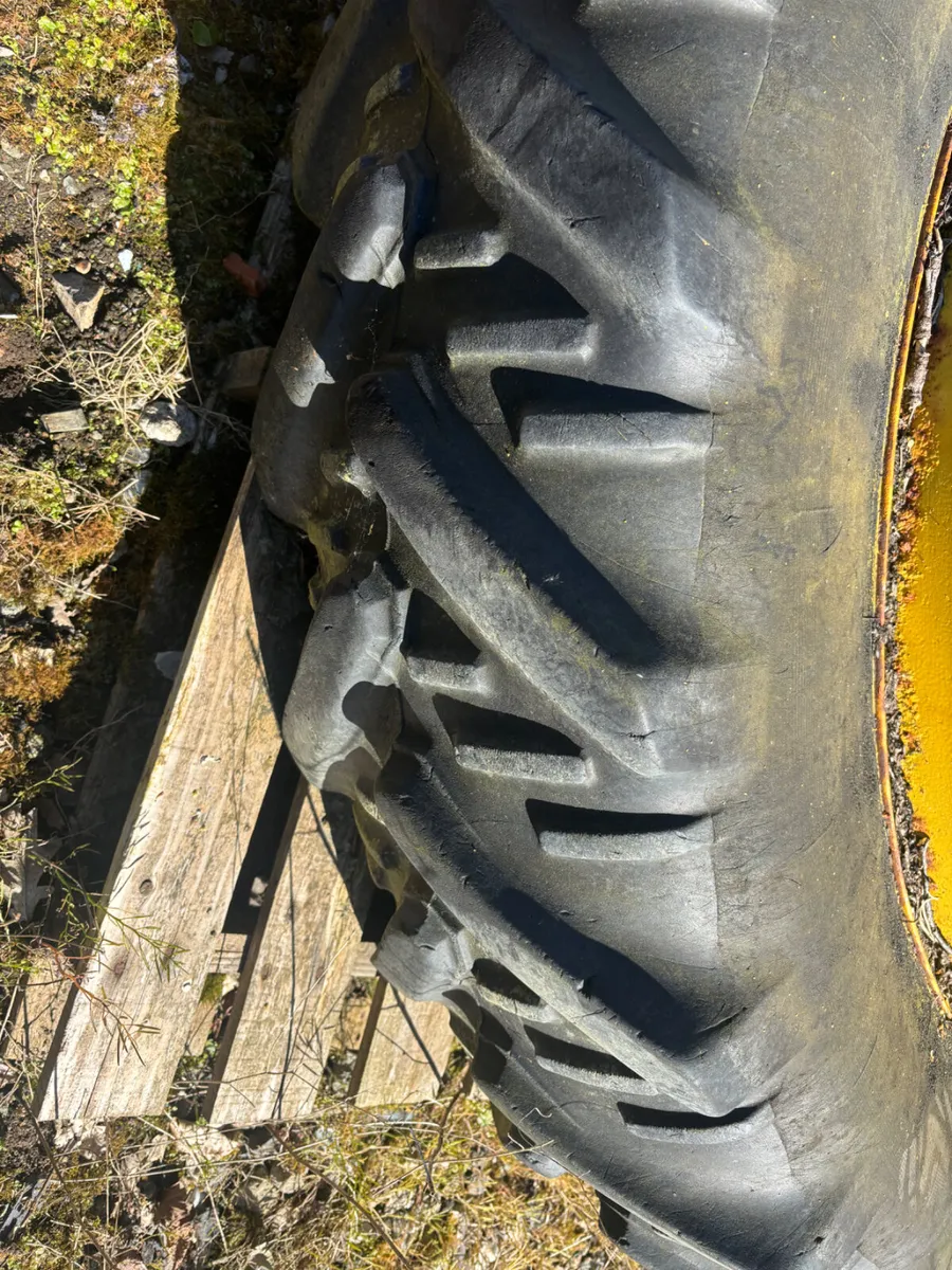 John Deere dual wheels 2650/2850 - Image 2