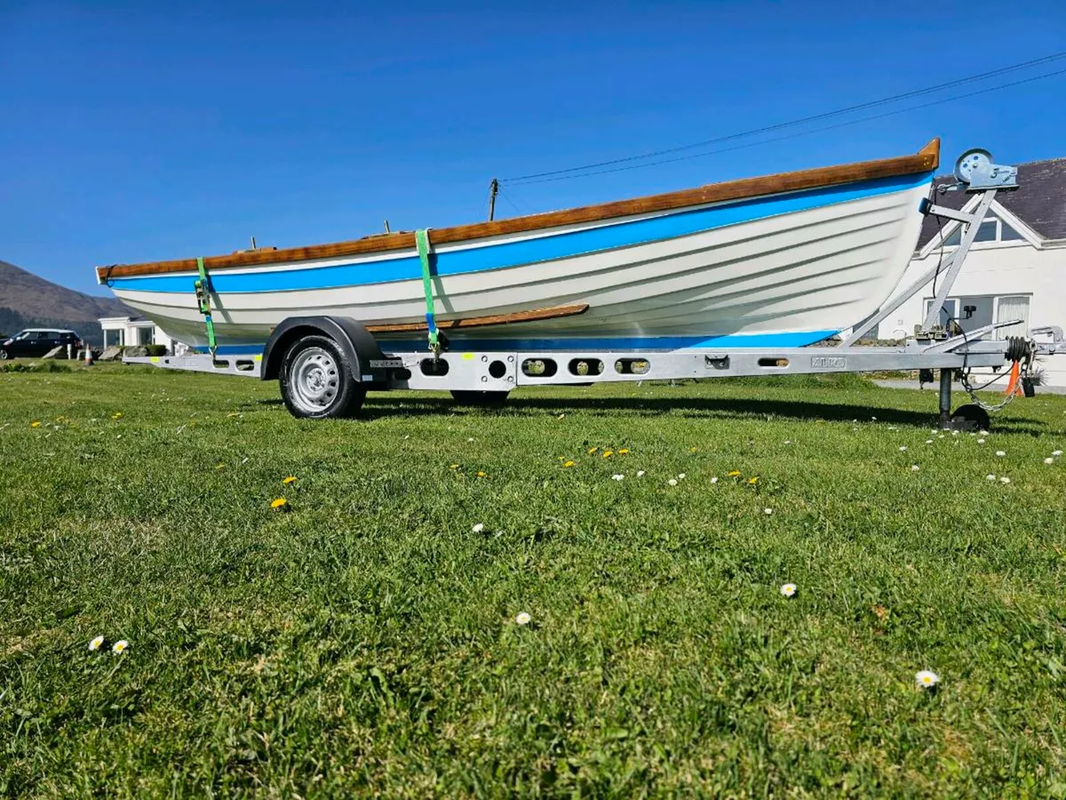 19ft Sheelin Boat incl Galvanised Trailer - Image 3