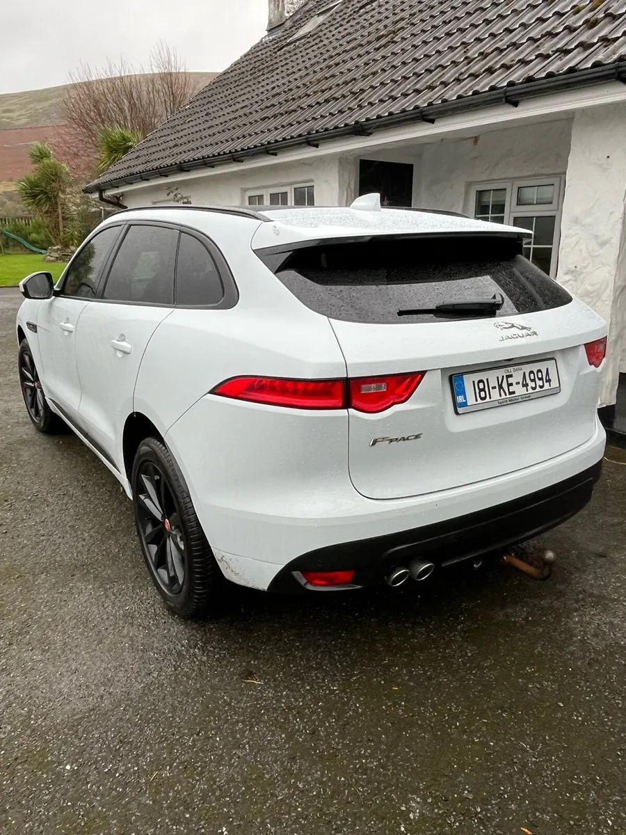 F Pace R Sport Jaguar - Image 1