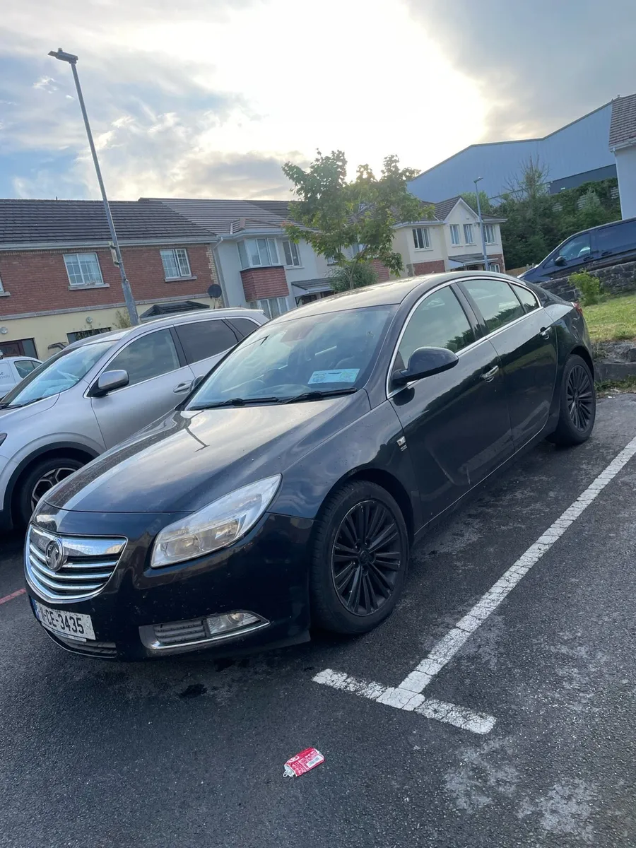 2011 insignia 2.0 - Image 1