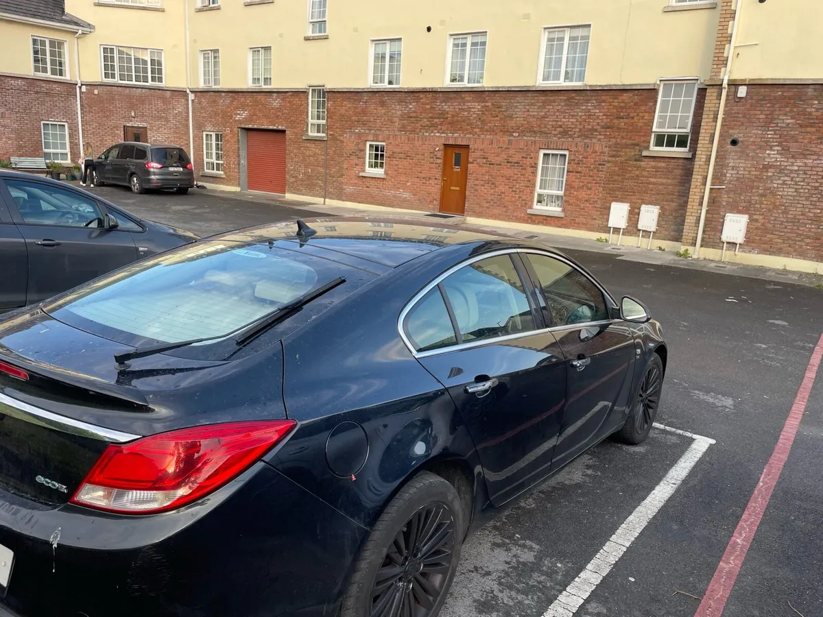 2011 insignia 2.0 - Image 3