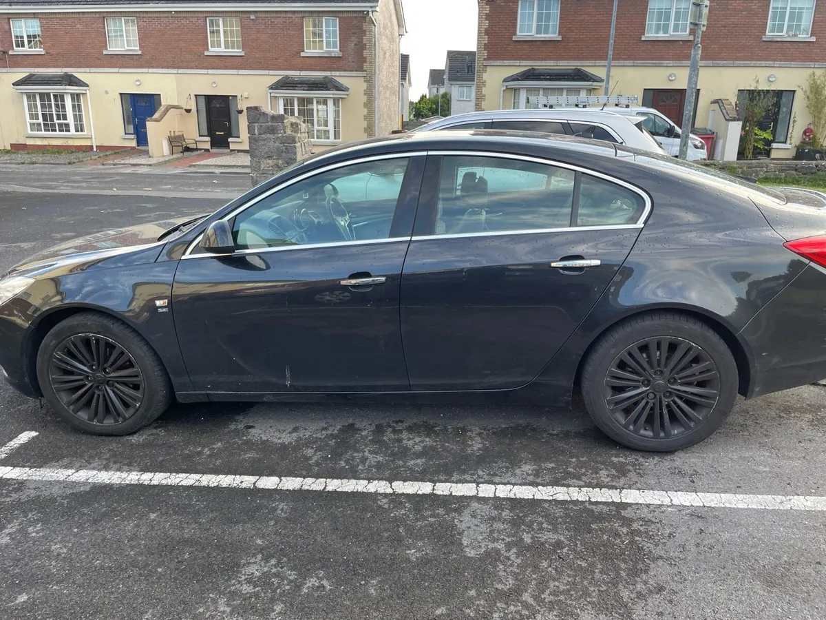 2011 insignia 2.0 - Image 4
