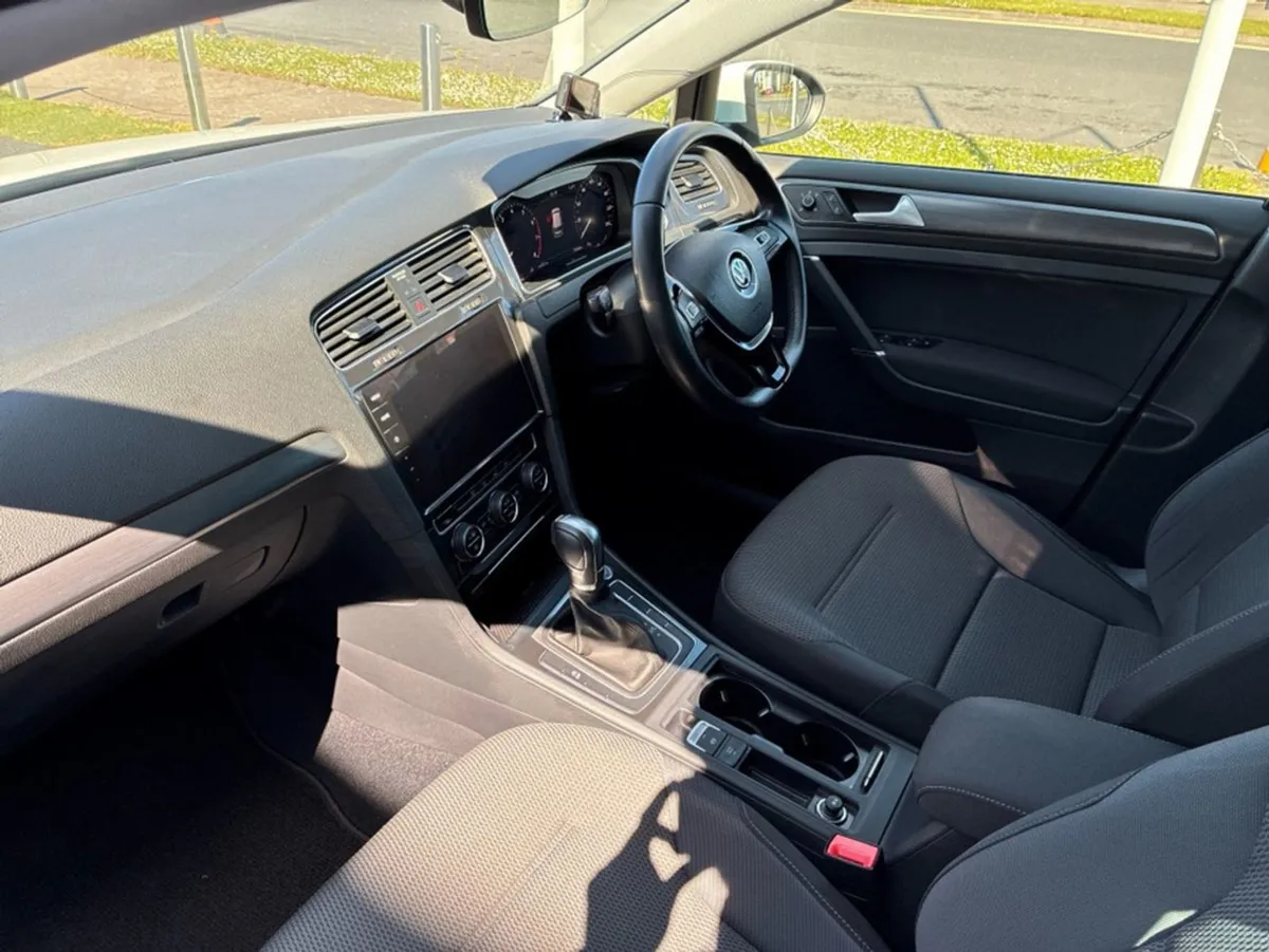 Volkswagen Golf 1.2 Petrol Automatic - Image 3