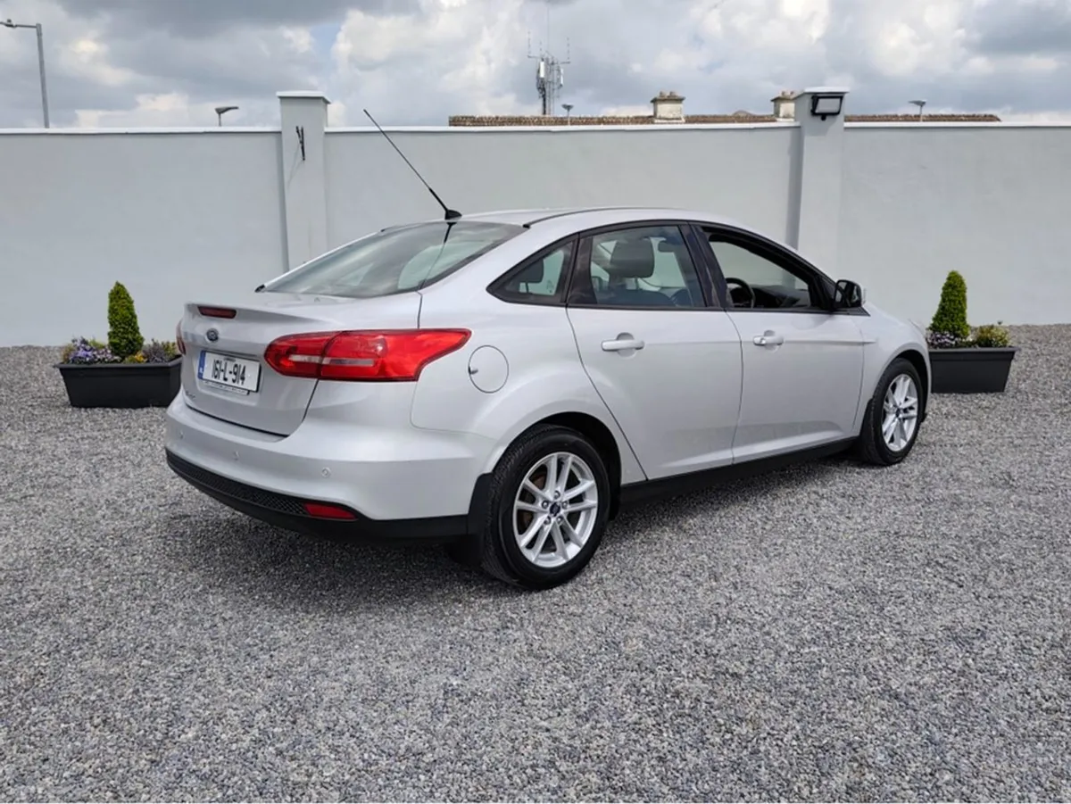 Ford Focus Style 4DR 1.5 TD 95ps 6speed - Image 2