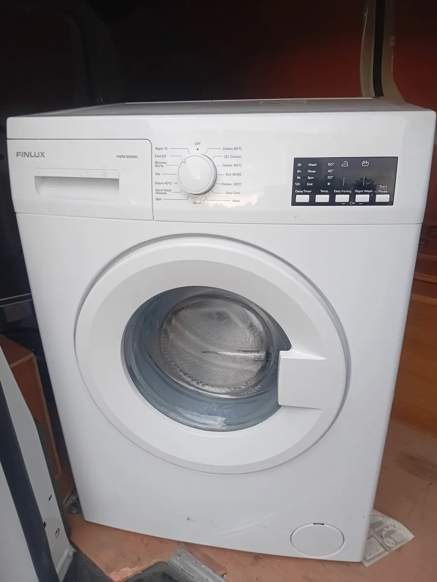 Washing machine - Image 1