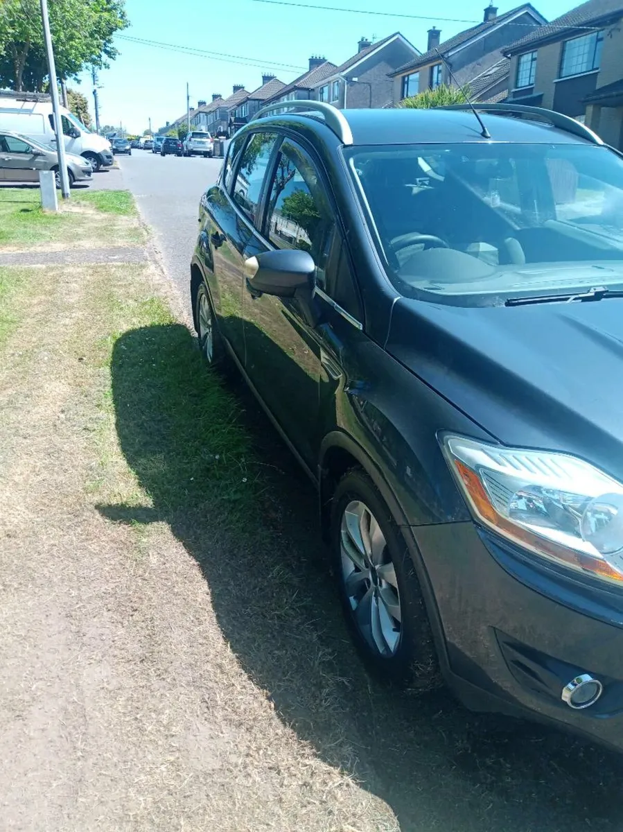 Ford Kuga - Image 3