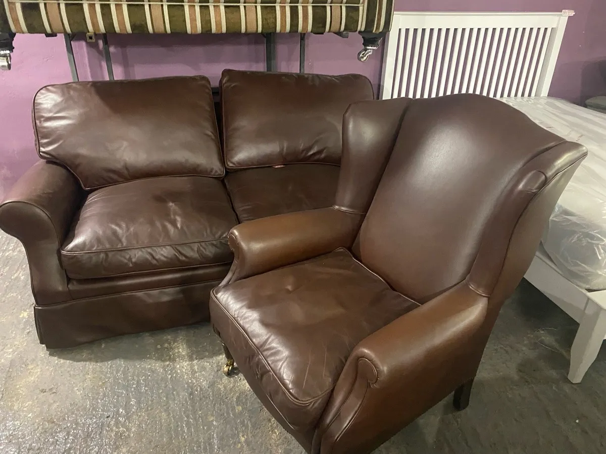 Stunning 2 and 1 laura Ashley sofa set