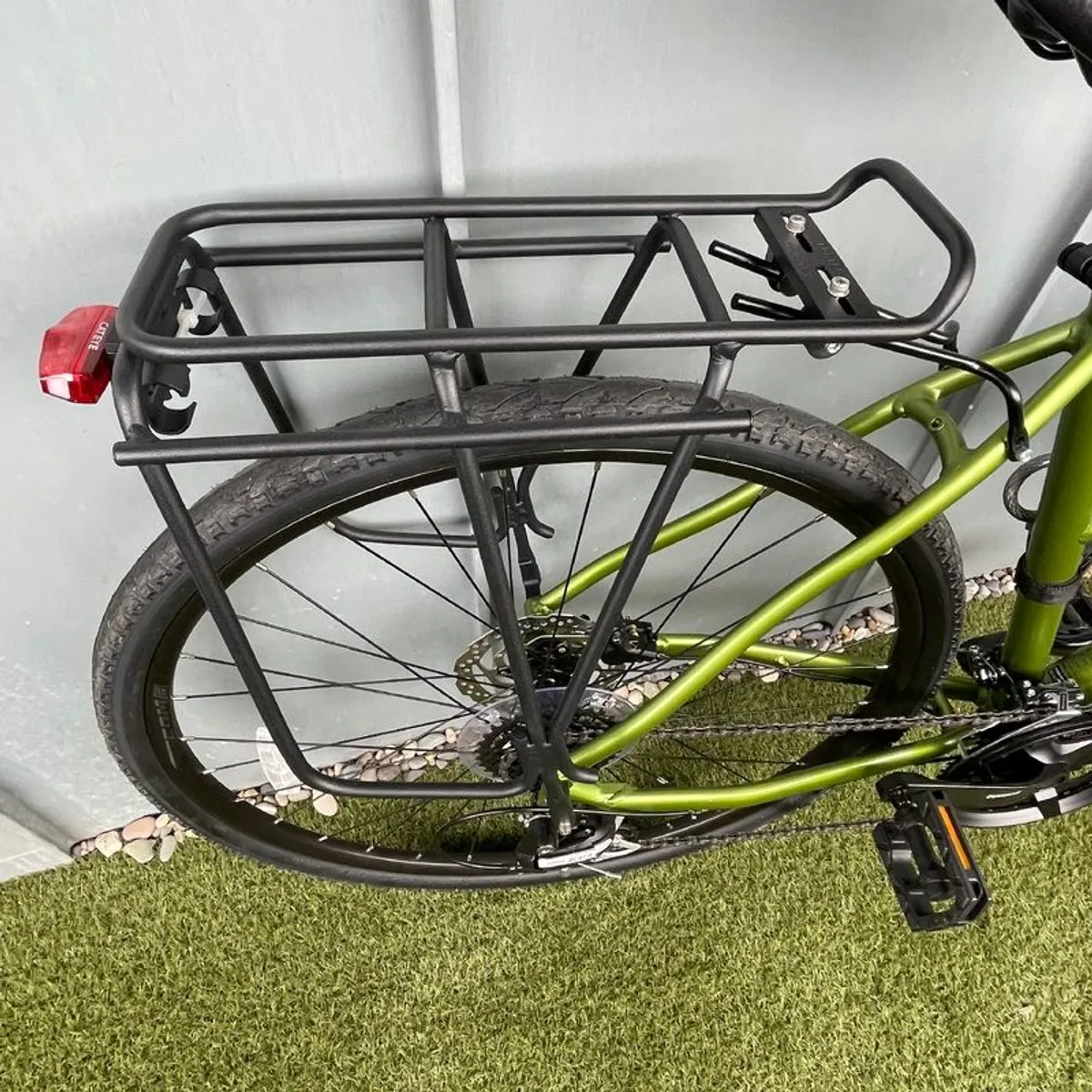 Merida Hybrid Bike & Accessories - Image 2