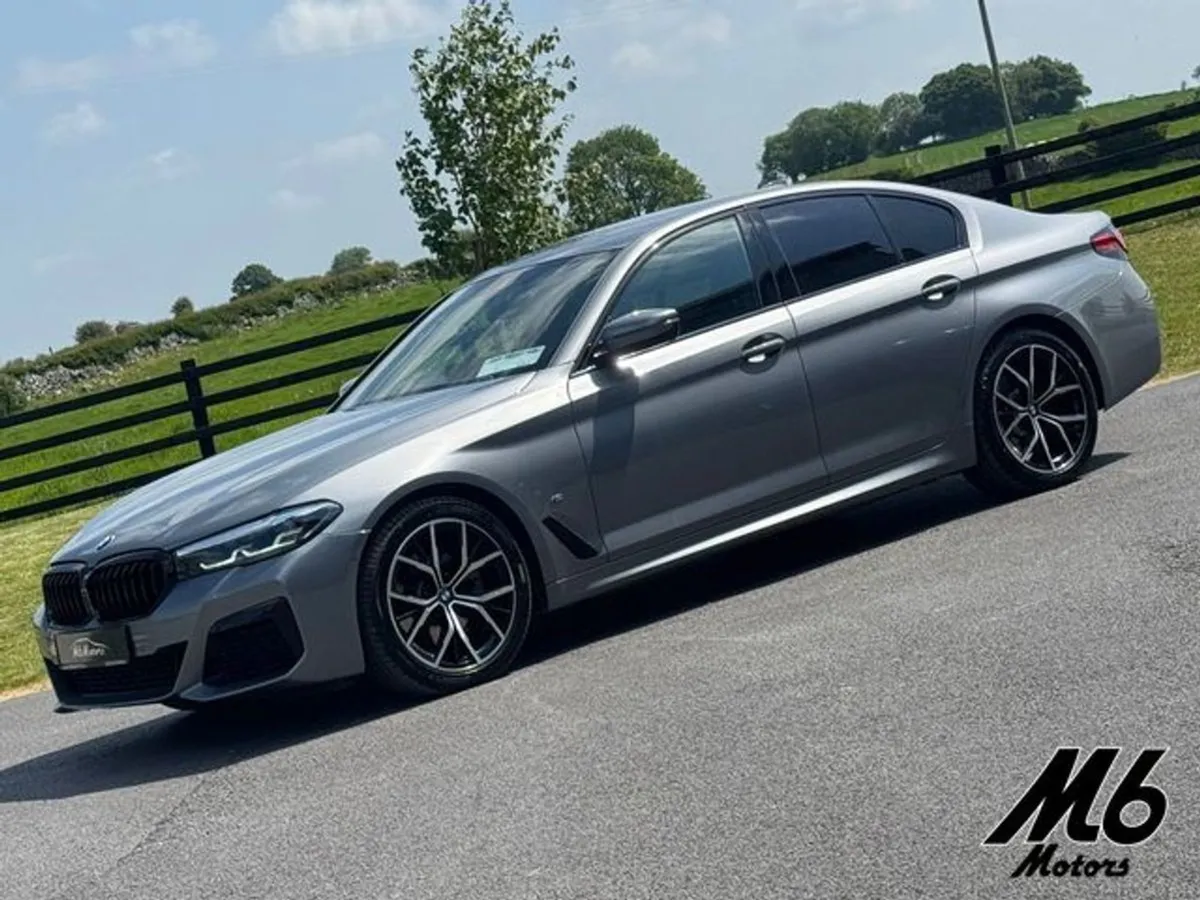 BMW 5 Series 520D M Sport Skyscrapper Grey - Image 3
