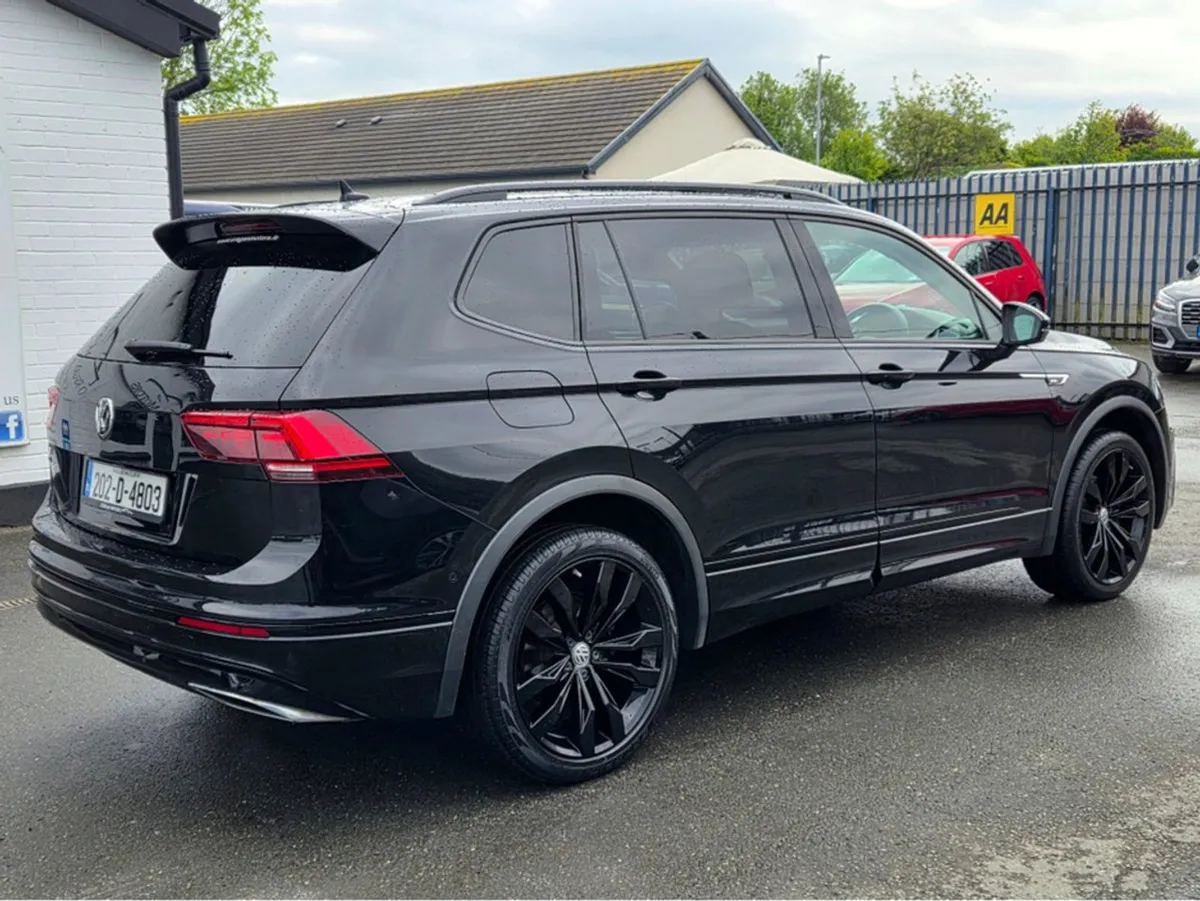 Volkswagen Tiguan Allspace R-line Black Edition 7 - Image 3