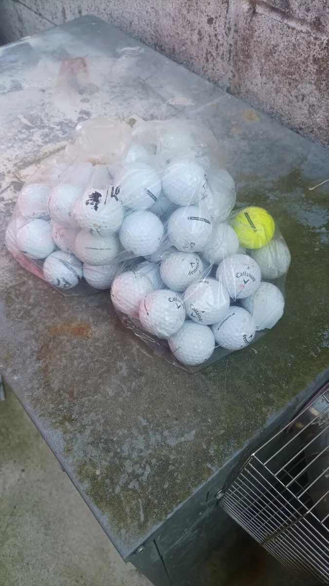 Golf balls - Image 1