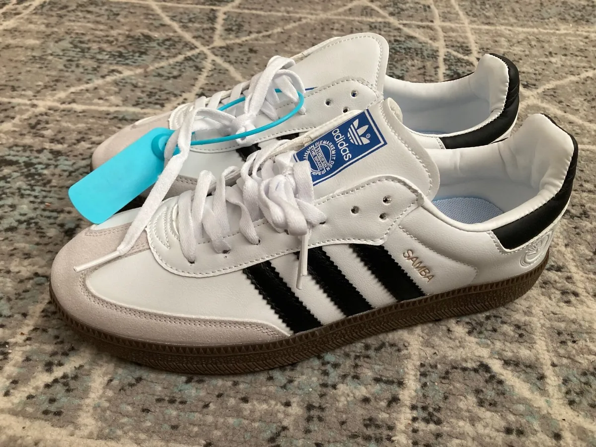 Mens Adidas Sambas Size 9 - Image 2