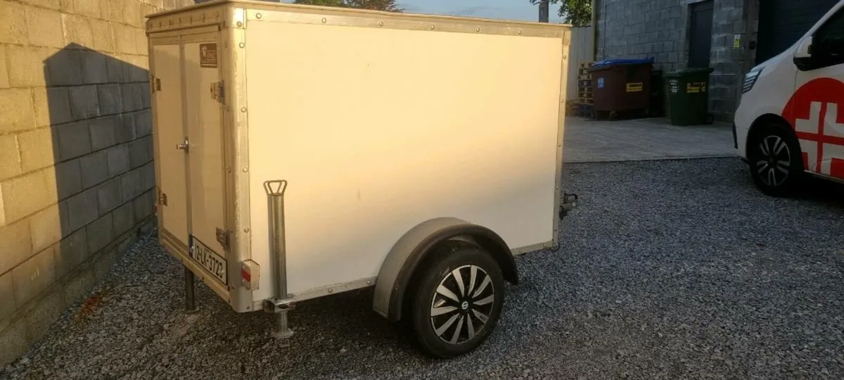 Box Trailer - Image 1