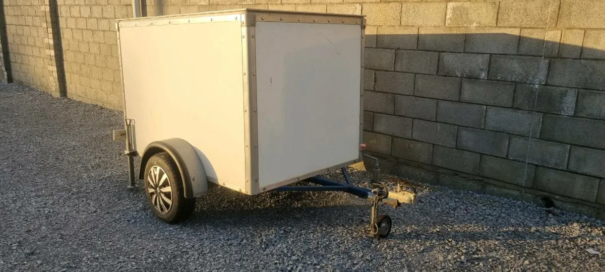 Box Trailer - Image 2