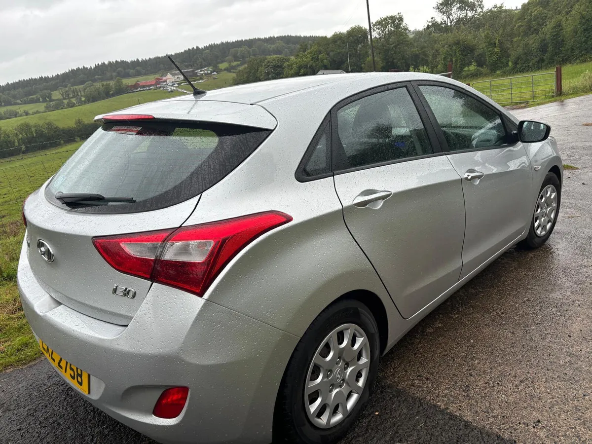 ‘15 Hyundai i30 Crdi Classic Blue - Image 3