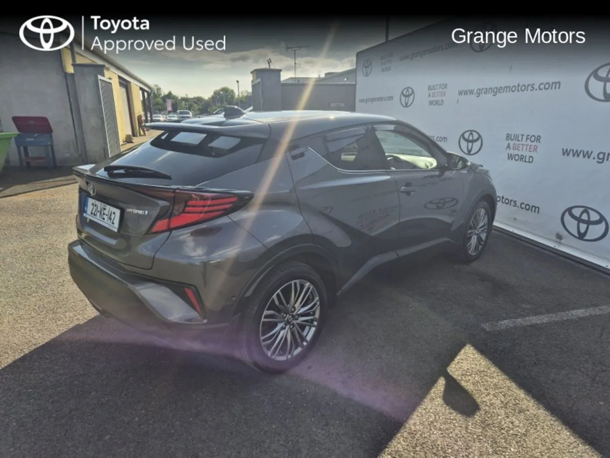 Toyota C-HR 1.8 Hybrid SOL 5DR - Image 2