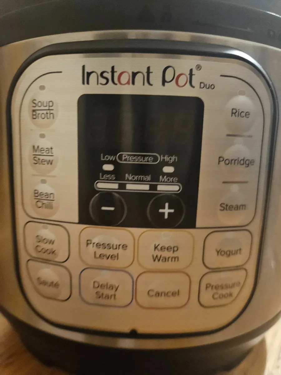 Instant Pot Duo - Pressure Cooker & Rice Cooker - Image 2
