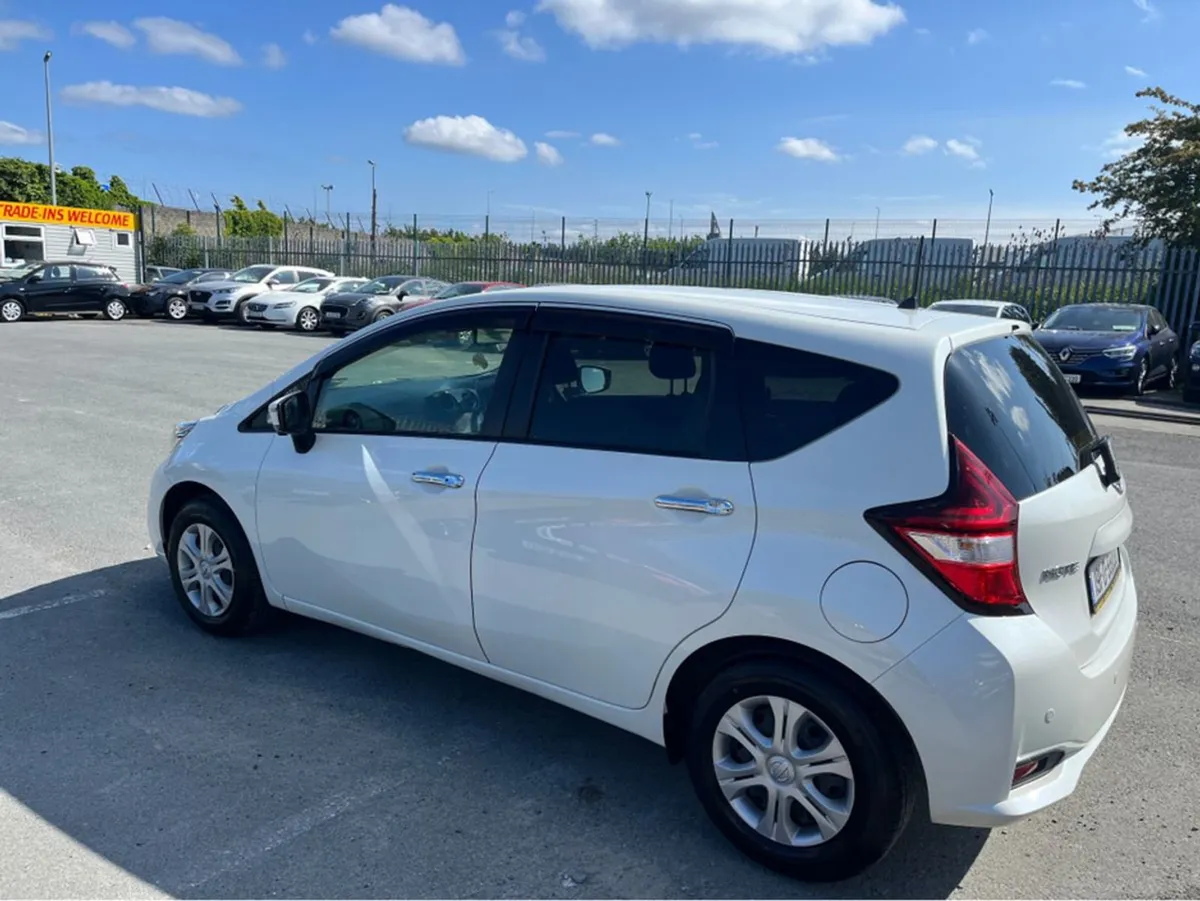 Nissan NOTE 5DR Auto Push Button - Image 2