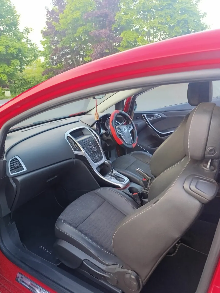 Vauxhall Astra 2014 - Image 4