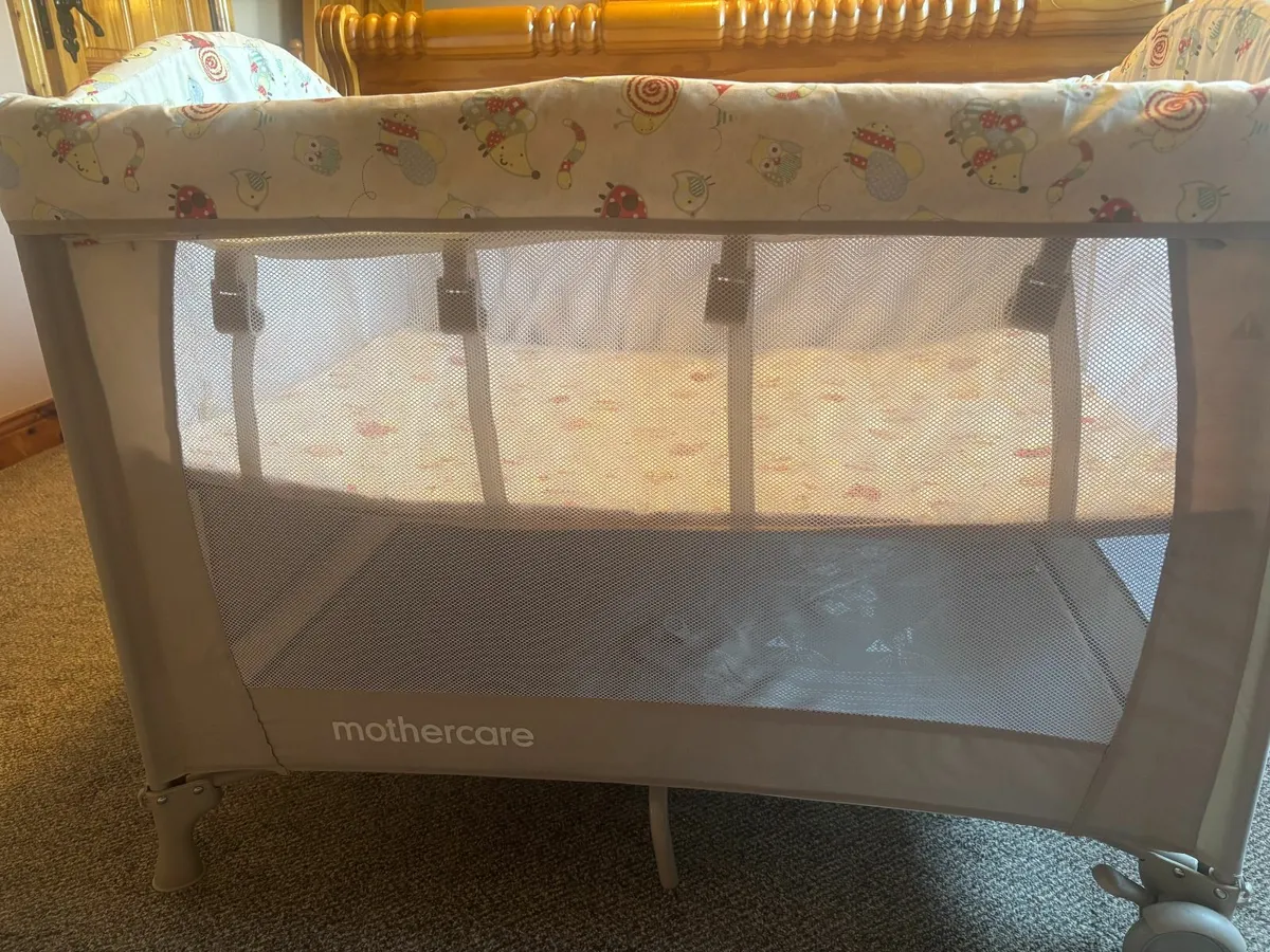 MotherCare Travel Cot - Image 3