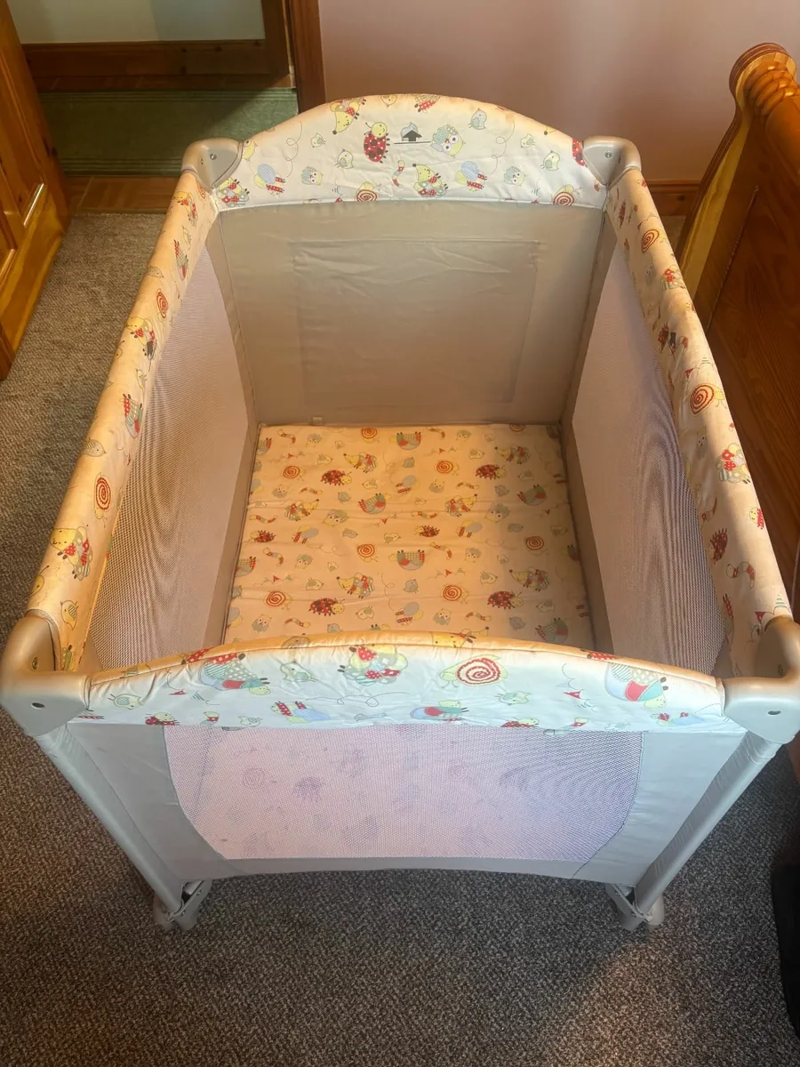 MotherCare Travel Cot - Image 4