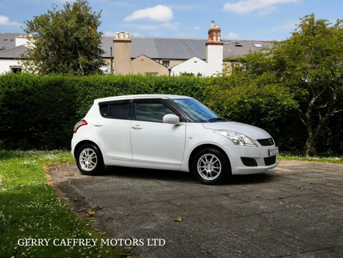 Suzuki Swift 1.2 Petrol Automatic - Image 3