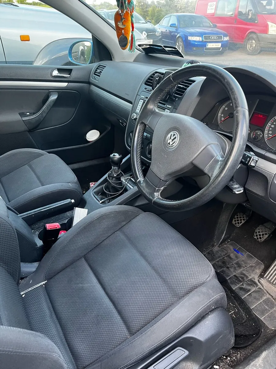 05 Volkswagen Golf 1.4 petrol - Image 4