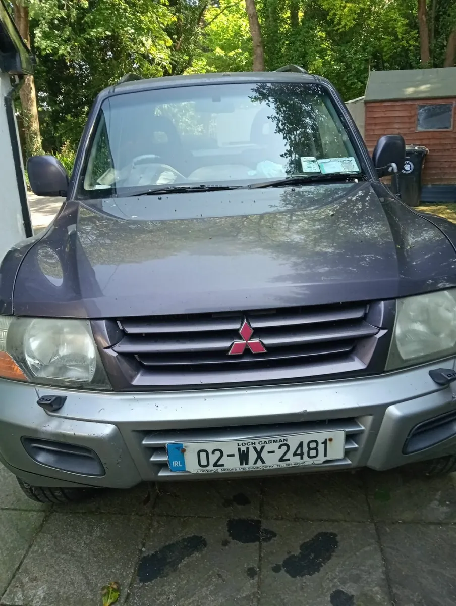 Mitsubishi Pajero 2002 - Image 2