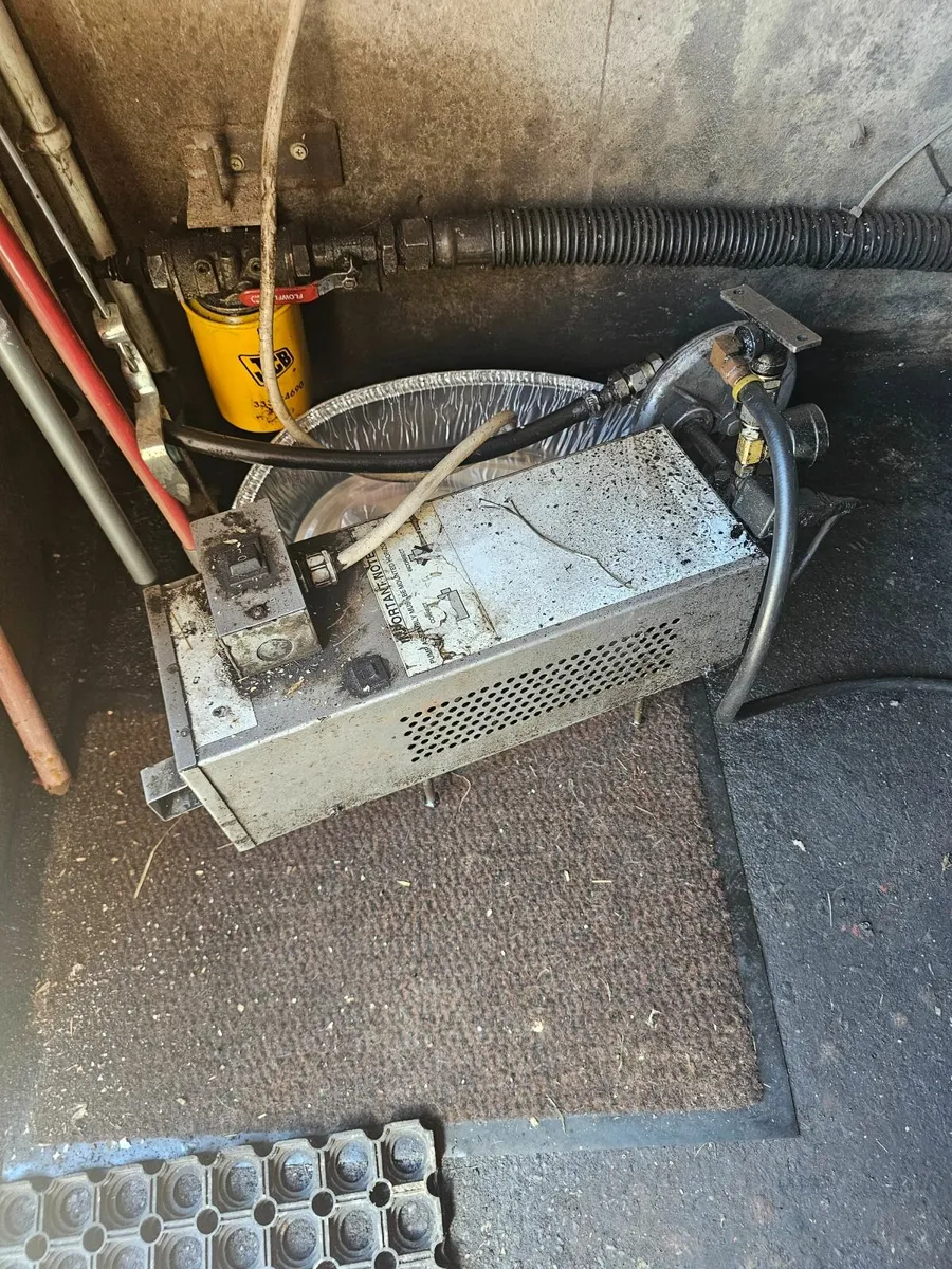 Used oil Boiler - Image 3