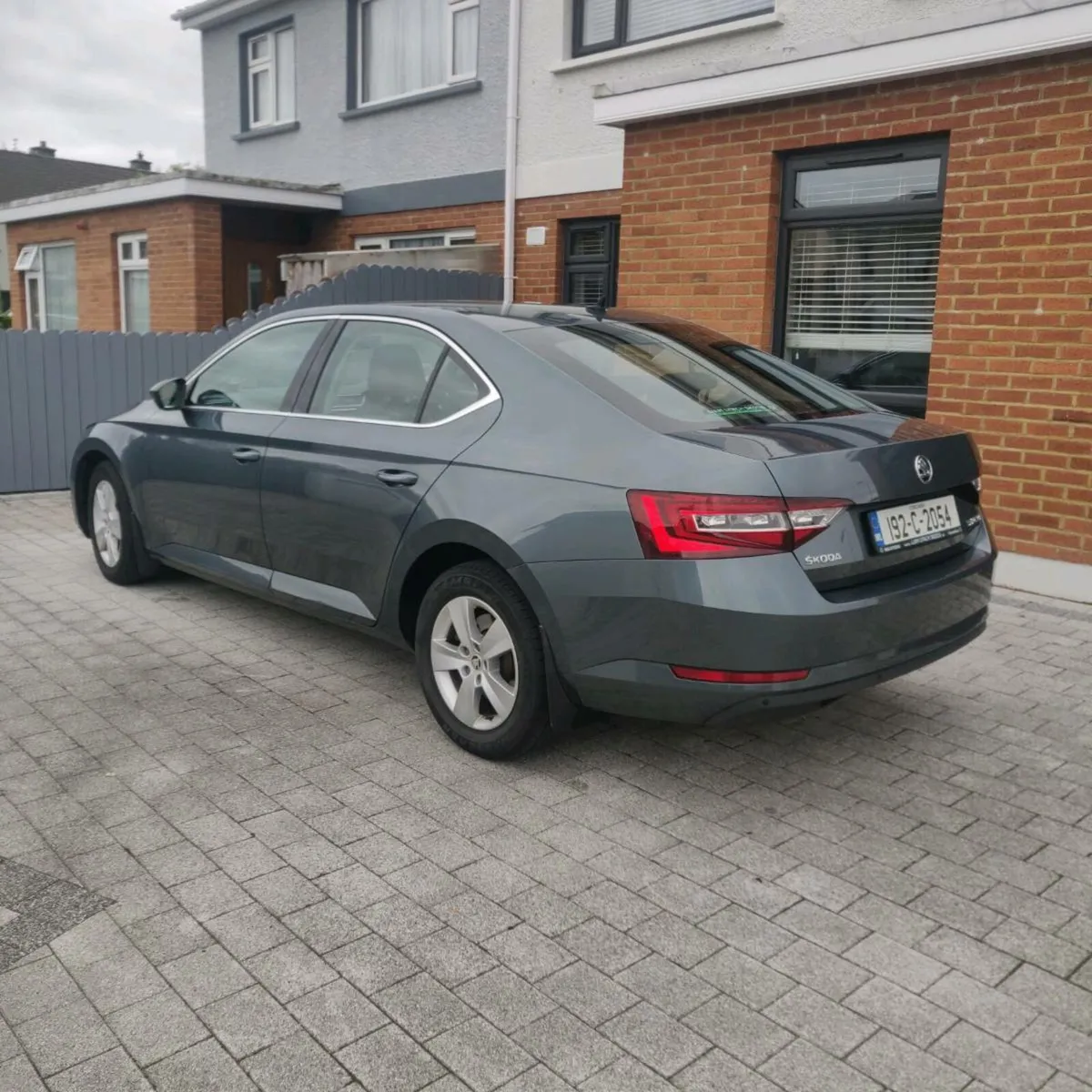 Skoda Superb Ambition 2.0TDI 150HP - Image 3