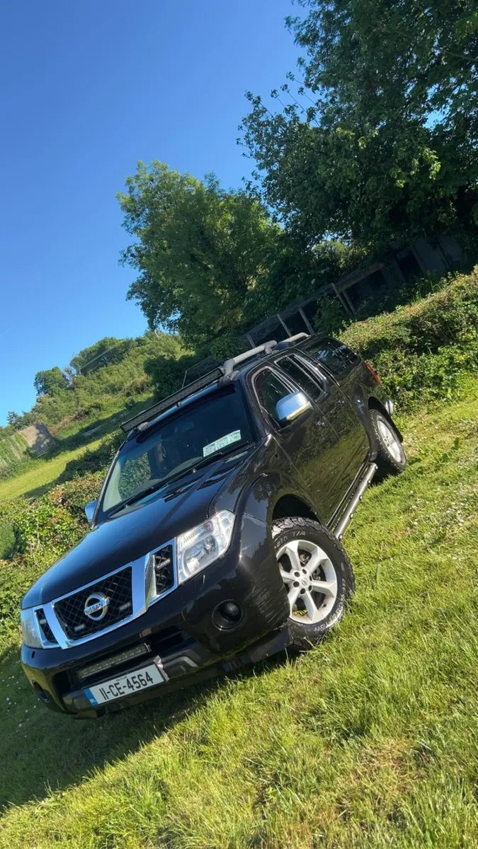 Nissan navara - Image 1
