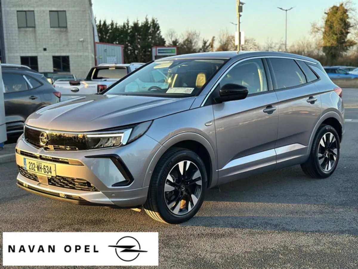 Opel Grandland Elegance 1.2 130PS Automatic - Image 2