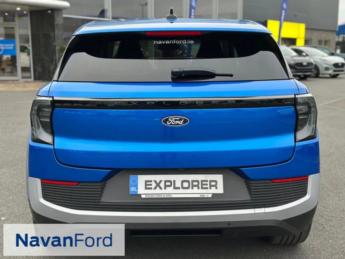 Ford Explorer Select RWD 82kwh - Extended Range 2 - Image 3