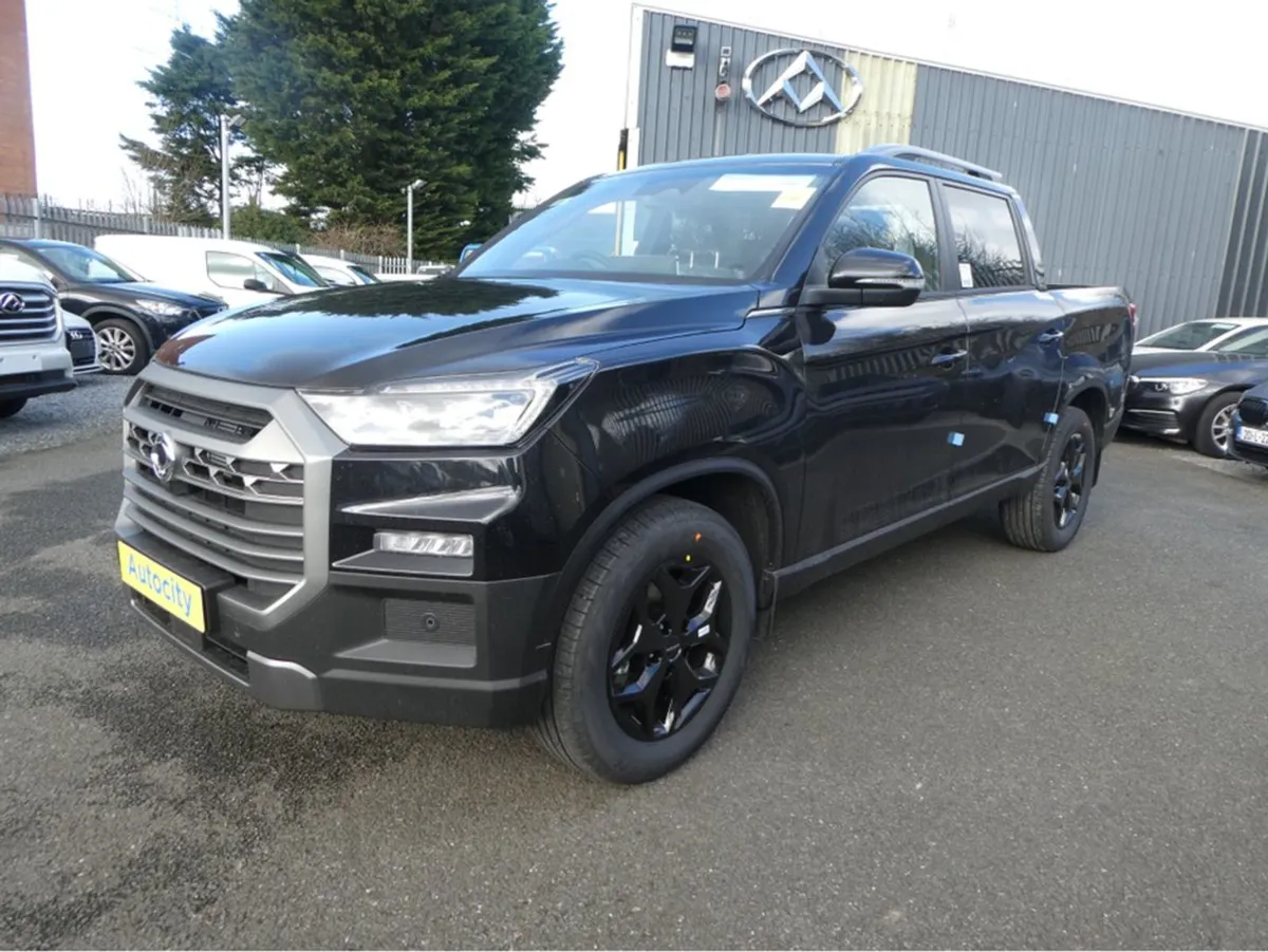 KGM Musso 2.2 Pick UP 5 Seater Commercial 4x4 - Image 4