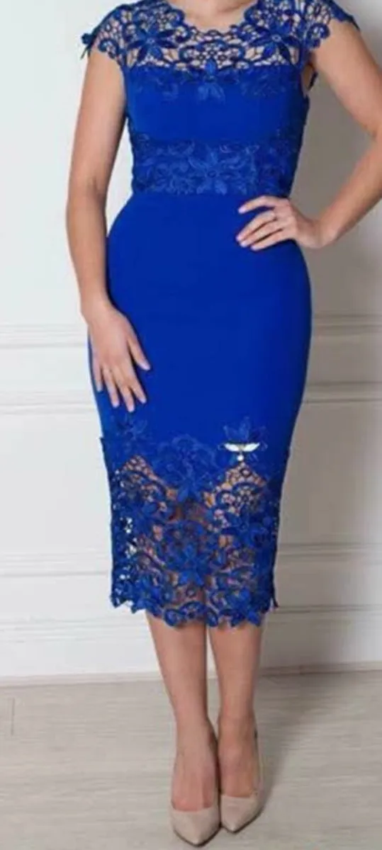 Ladies dress - Image 1
