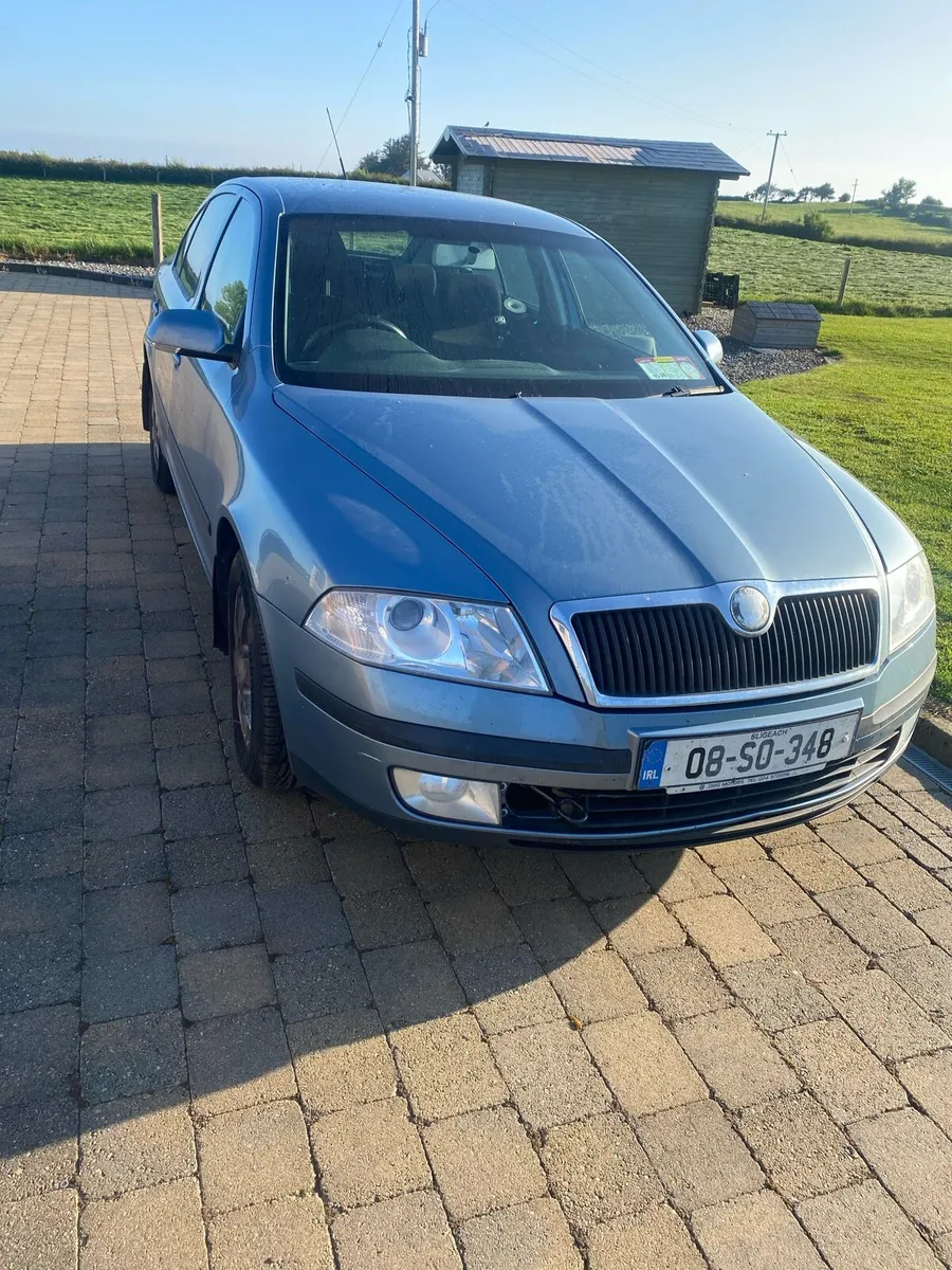 Car - Image 2